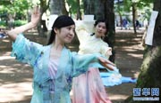 在日中國人留學(xué)生が端午節(jié)の祭祀を?qū)g施