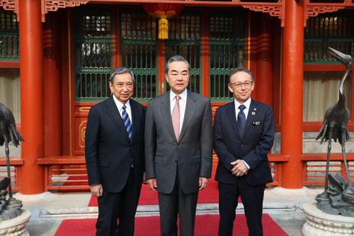 王毅部長「中日第三國市場協力への日本経済界の積極的な參加を希望」