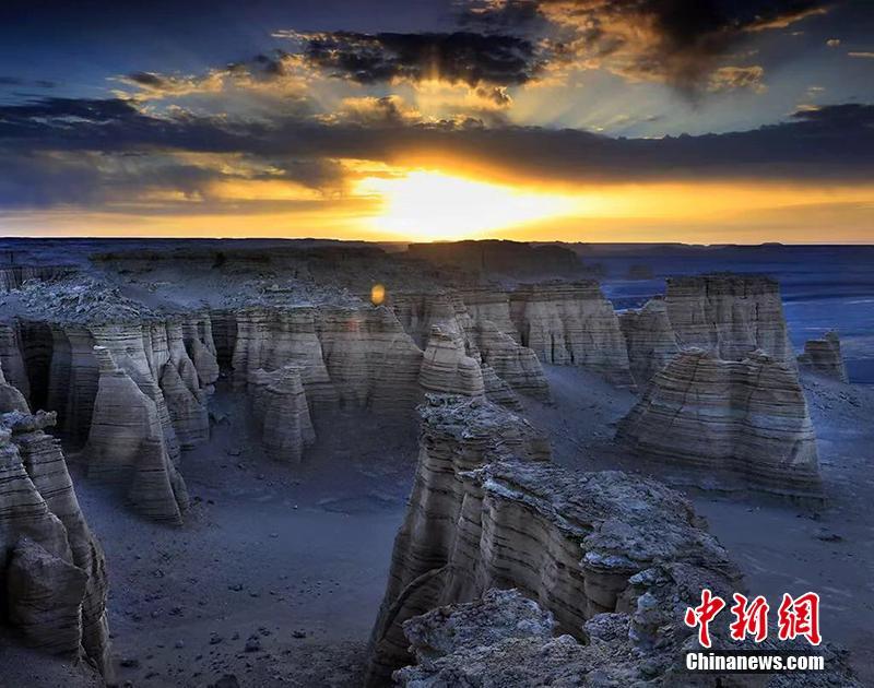 大海道の風(fēng)景（撮影?韓栓柱）。