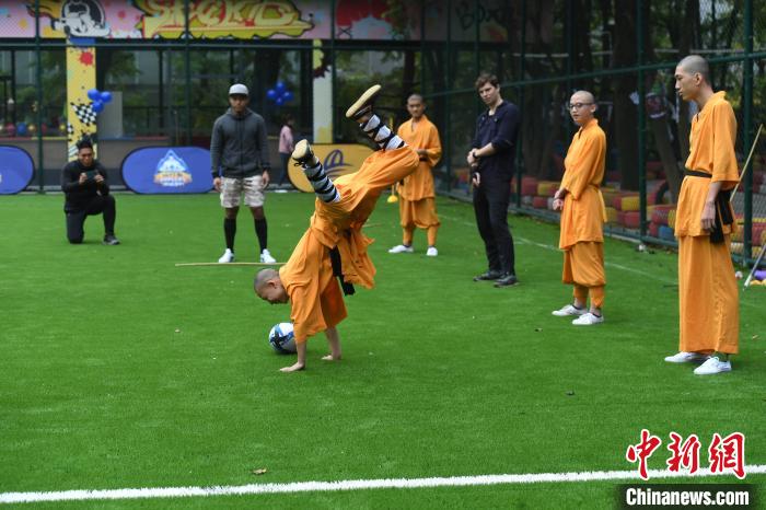 ラグビーとカンフーが出會ったら？英國在重慶総領事館設立20周年祝賀イベント