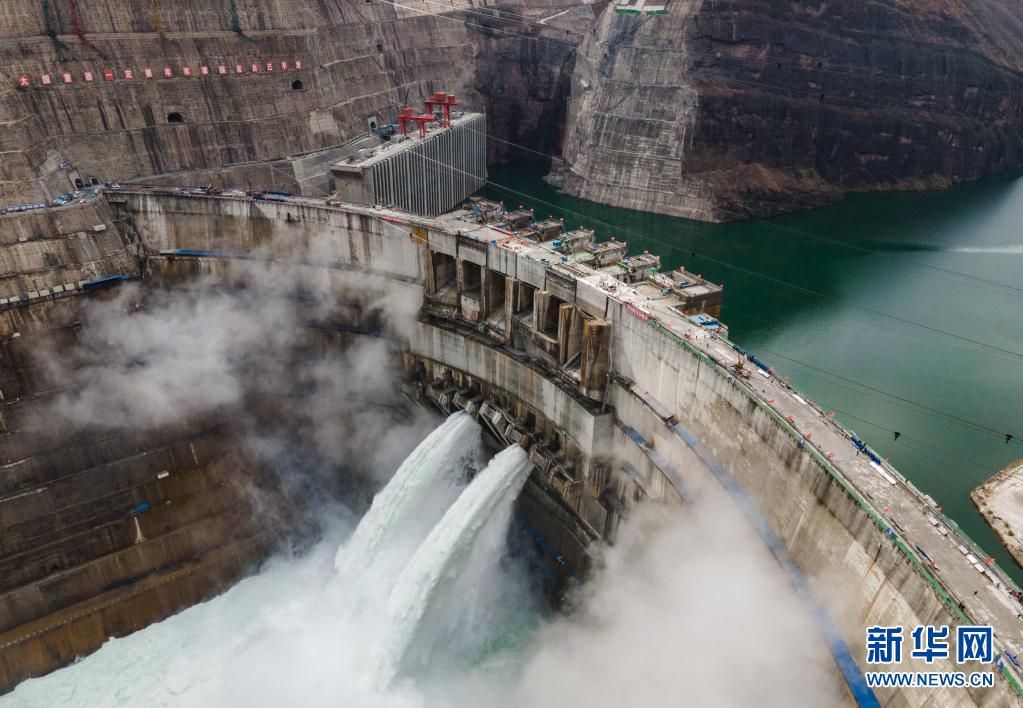 5月31日、建設(shè)中の白鶴灘ダム水力発電所（ドローンによる撮影?王冠森）。