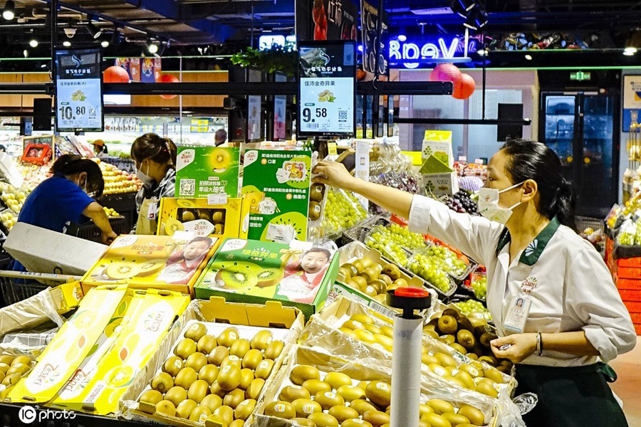 9月13日、すでに電子棚札が導入されている杭州市西部のある某大型スーパーの生鮮食料品売り場（寫真著作権は東方ICが所有のため転載禁止）。