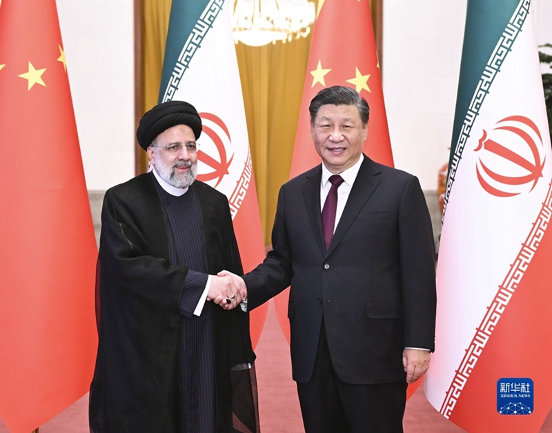 習近平國家主席がイランのライシ大統領と會談