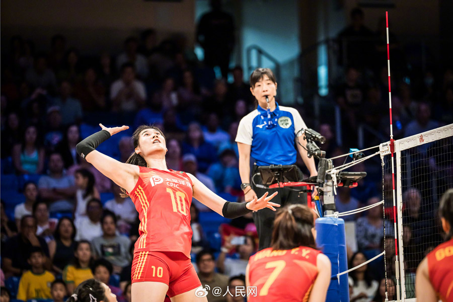 中國女子バレーが3対1でブラジルに勝利し、準(zhǔn)決勝に進(jìn)出